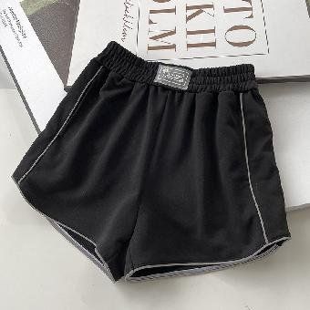 , Black, M, Літо
