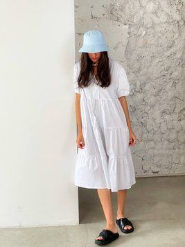 , White, SM, Літо