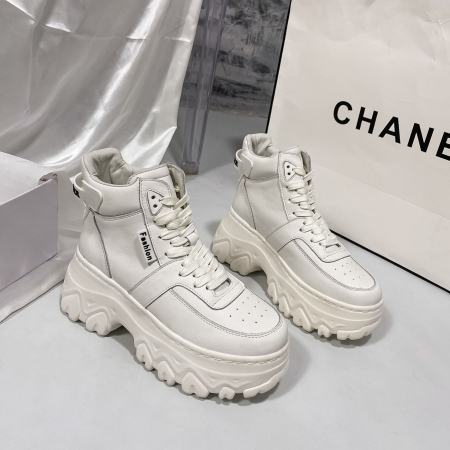 Ботинки женские кожаные на толстой подошве Fashion