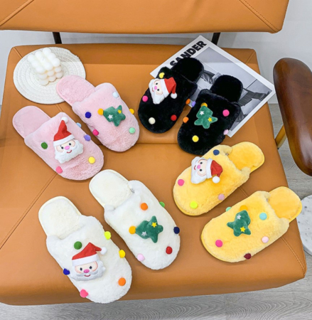 Тапочки family look новогодние с Дедом Морозом