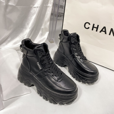 Ботинки женские кожаные на толстой подошве Fashion